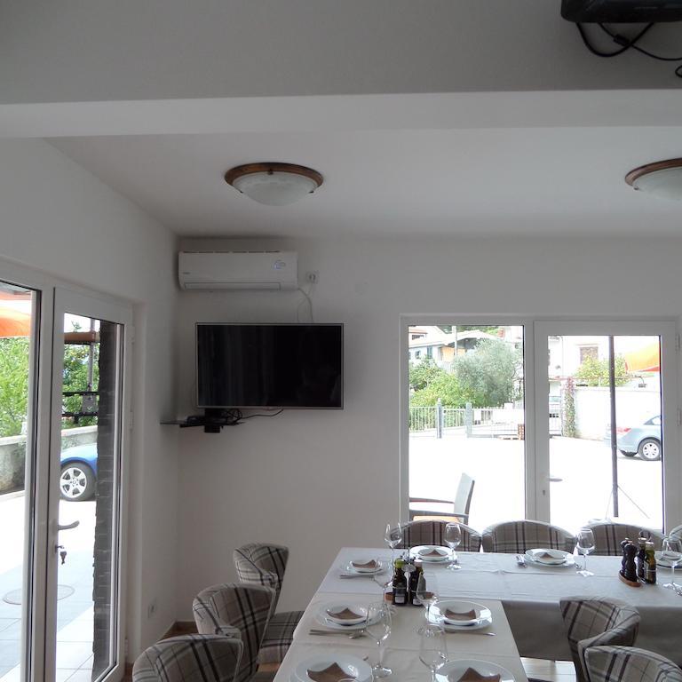 Agape Apartments Тиват Экстерьер фото