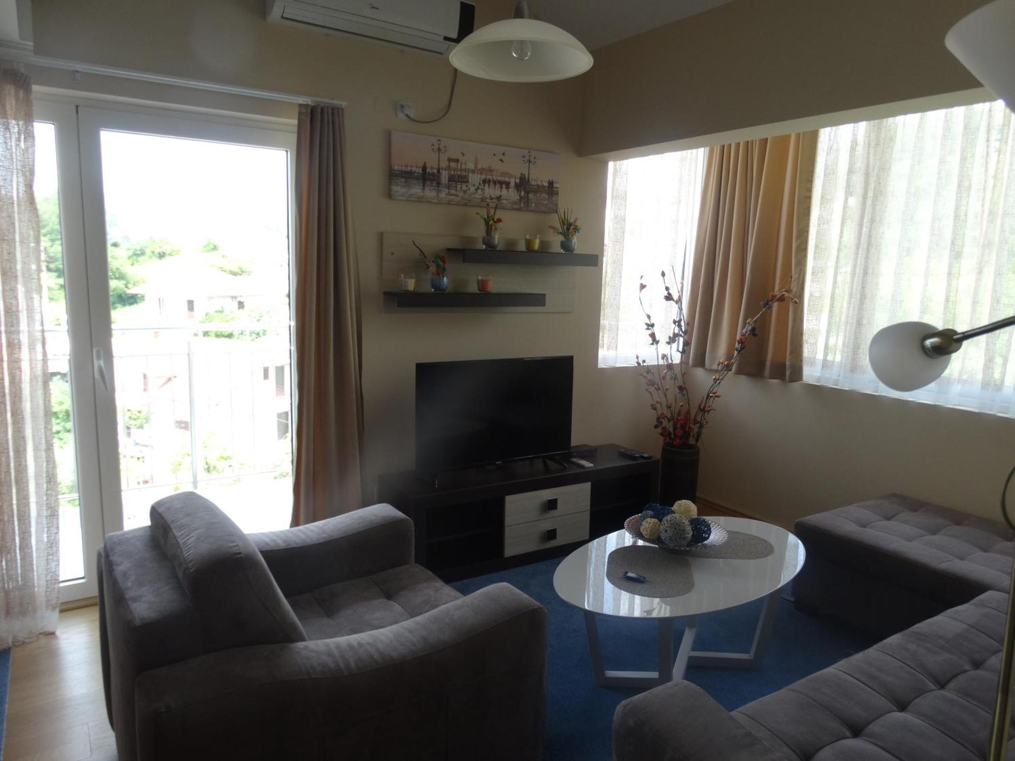 Agape Apartments Тиват Экстерьер фото